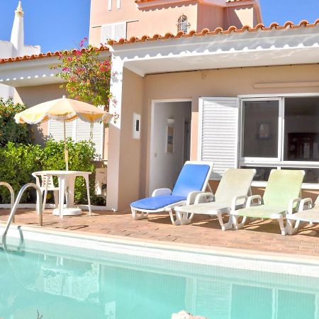 Horacio Villa Is Located Near The Center Of Vilamoura Extérieur photo