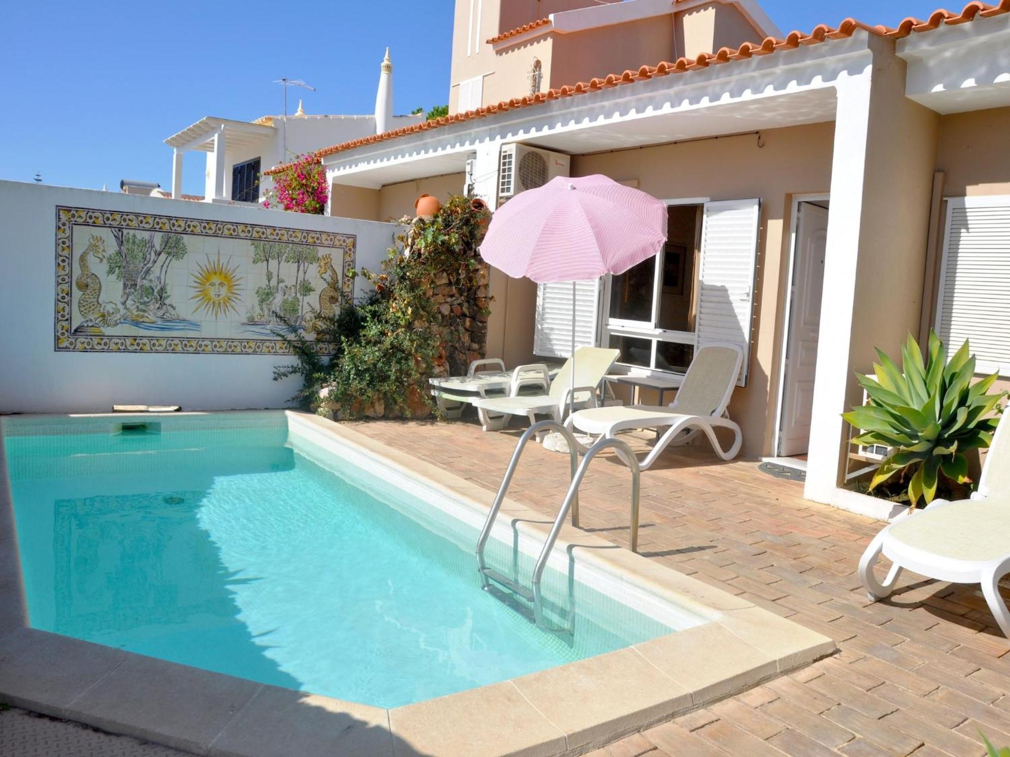 Horacio Villa Is Located Near The Center Of Vilamoura Extérieur photo